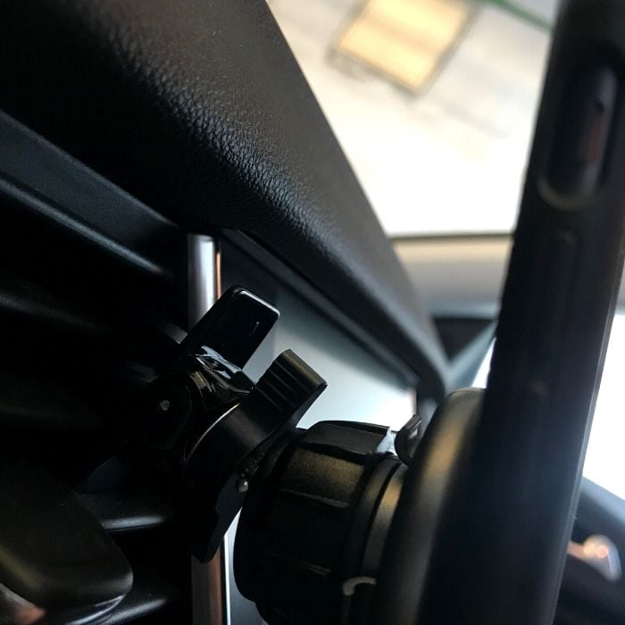 Support Téléphone Voiture Universel Pour Peugeot – Fixation Grille Aération, 360° Ajustable, Pose Facile à Une Main - 6