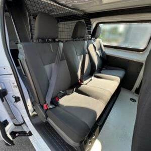 Housses pour Renault Trafic cabine approfondie - 3 places arrière - Banquette Standard, Simili-cuir noir